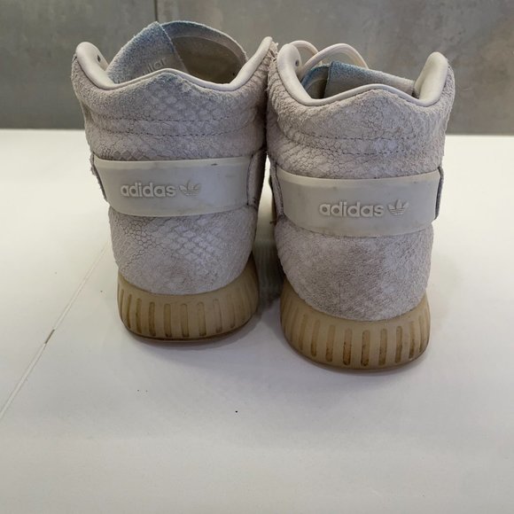 Adidas Tubular Shoes 3.5Y - Picture 3 of 4